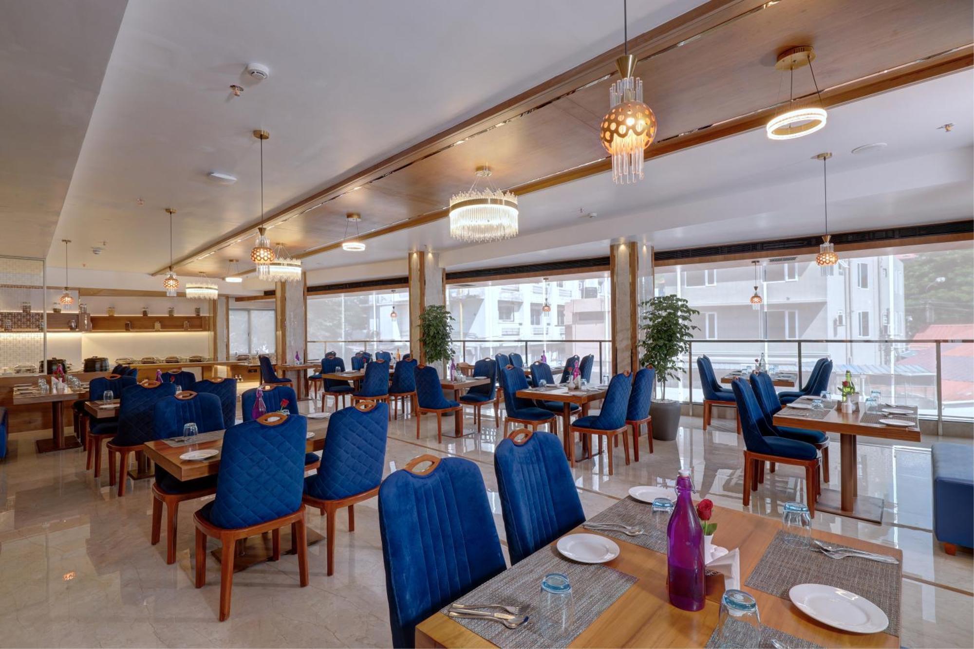Hotel Cordial Sopanam Thiruvananthapuram Екстериор снимка
