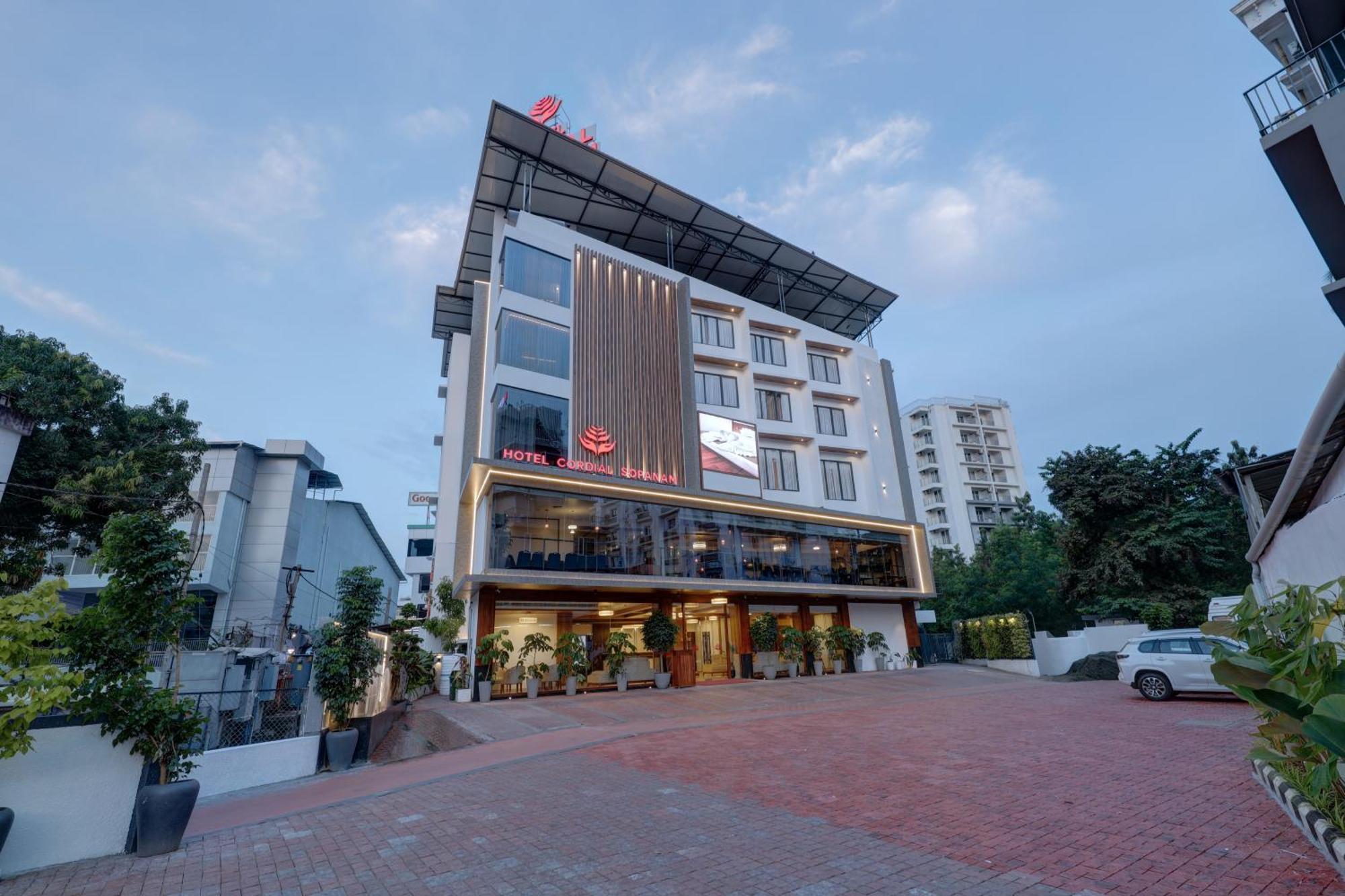 Hotel Cordial Sopanam Thiruvananthapuram Екстериор снимка
