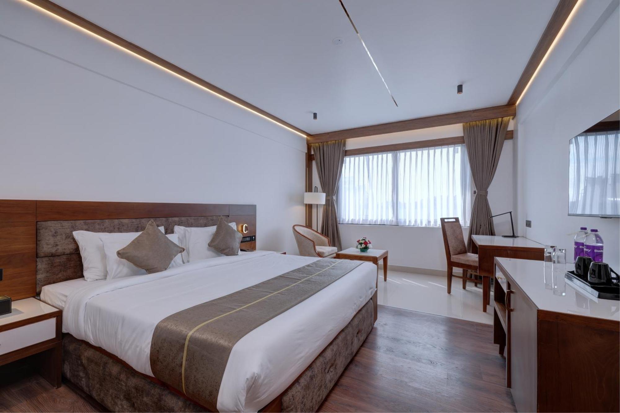 Hotel Cordial Sopanam Thiruvananthapuram Екстериор снимка