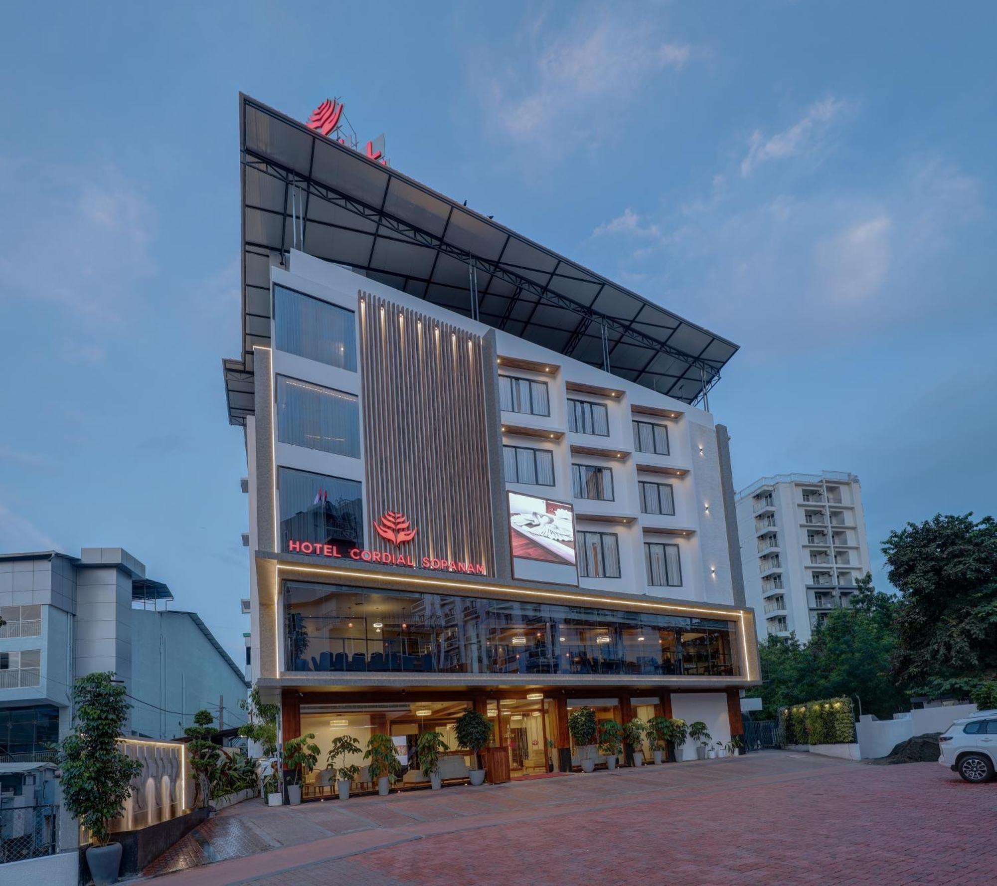 Hotel Cordial Sopanam Thiruvananthapuram Екстериор снимка
